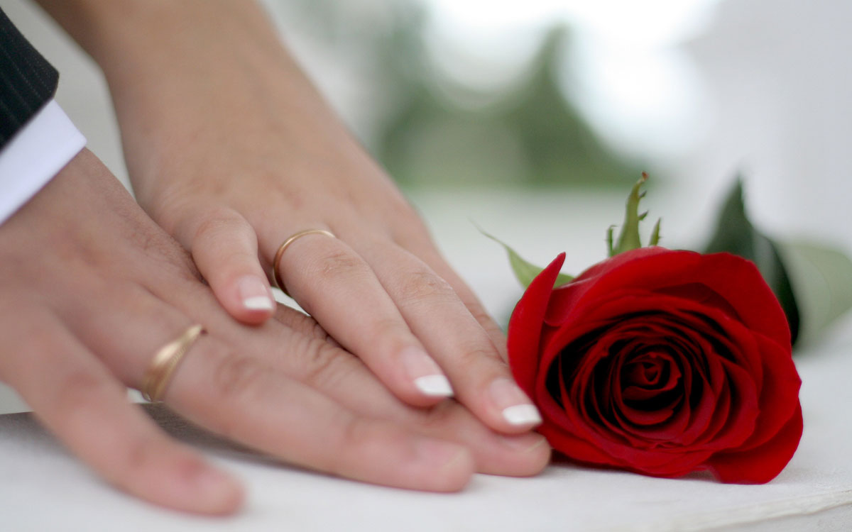 До кончиков ногтей: правила свадебного маникюра